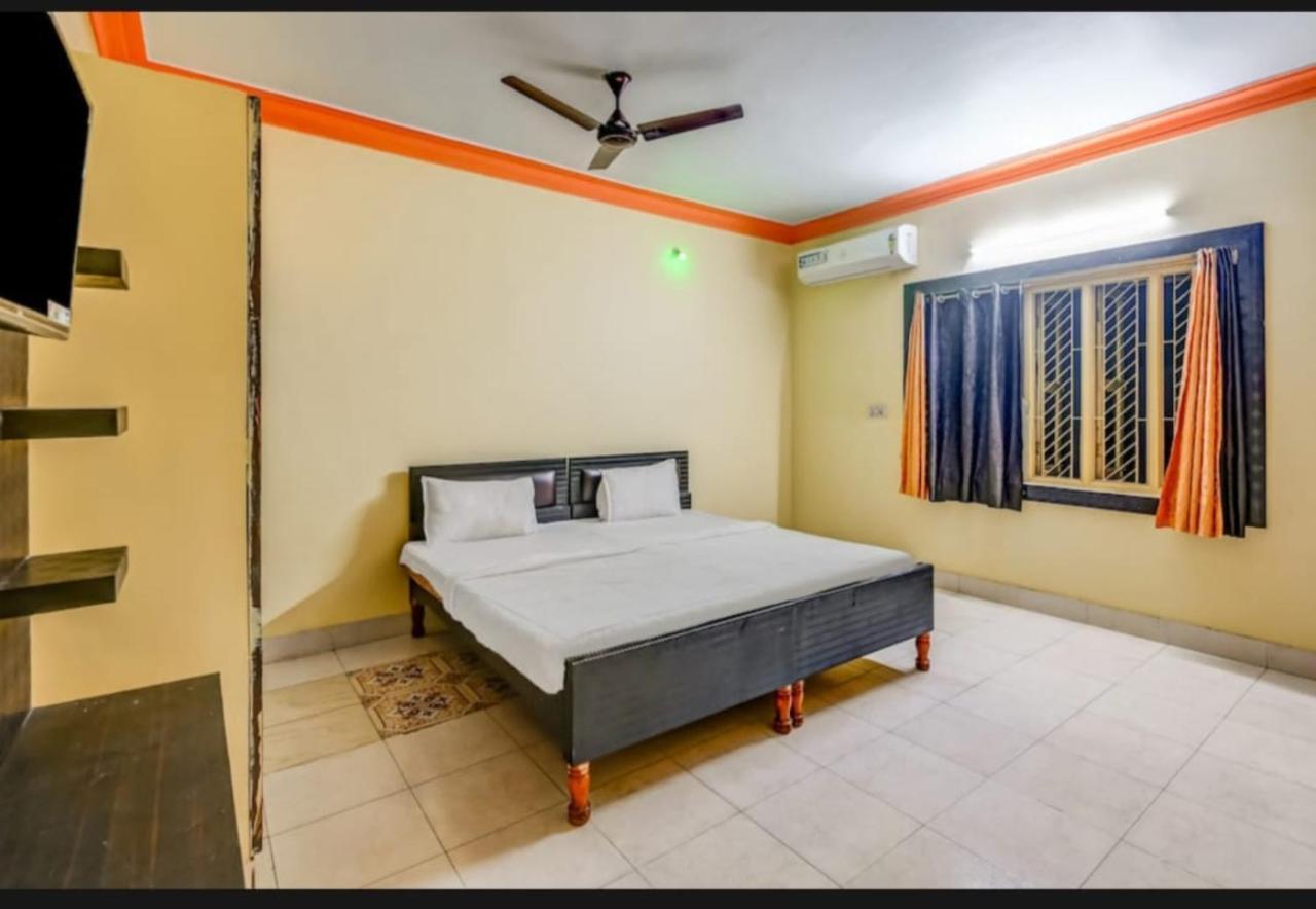 Hotel Moon Ct Road-near-sea Beach Excellent Customer Choice- Best Seller Puri